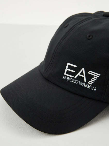 Кепка EA7
