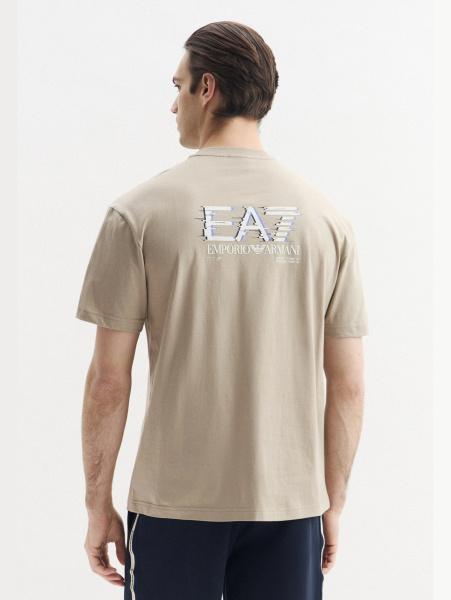 Футболка EA7