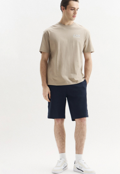 Футболка EA7