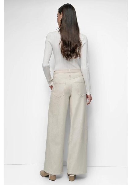 Джинсы DKNY