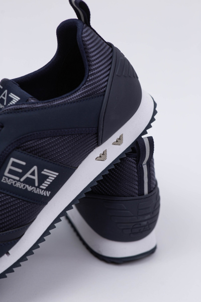 Кроссовки EA7