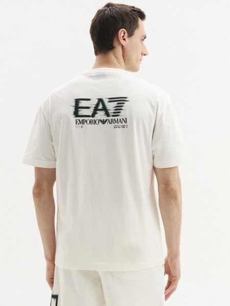 Футболка EA7