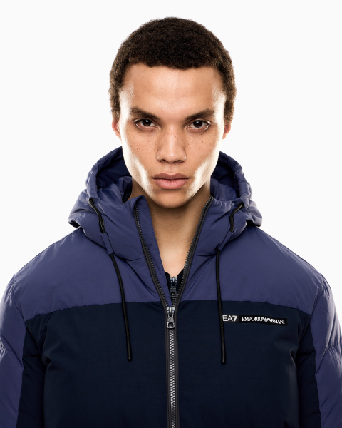 Куртка EA7