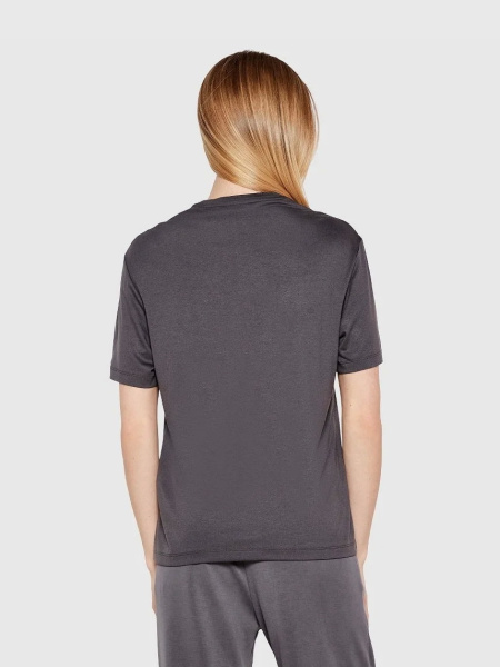 Футболка EA7