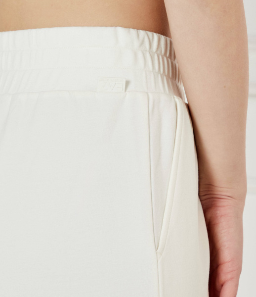 Спортивный костюм EA7