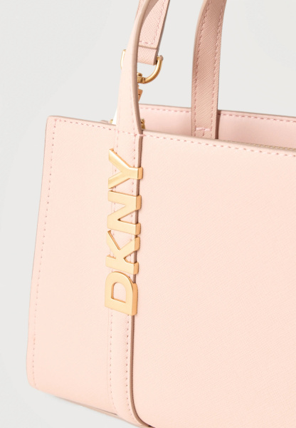 Сумка DKNY