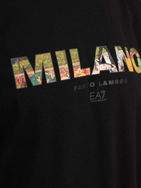 Футболка EA7