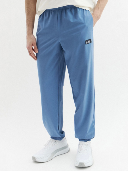 Спортивные брюки