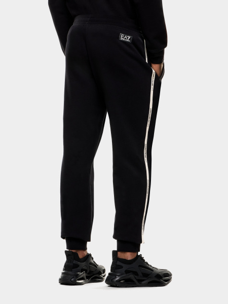 Спортивные брюки EA7