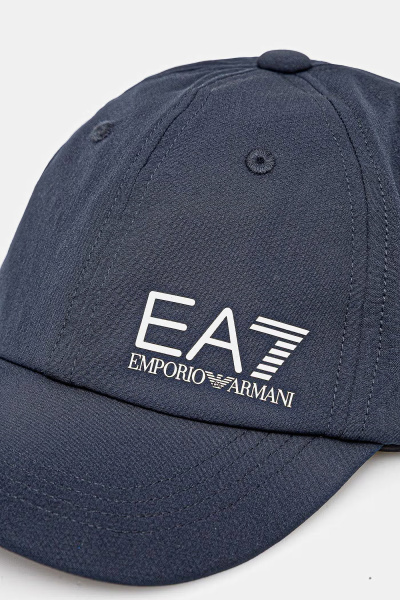 Кепка EA7