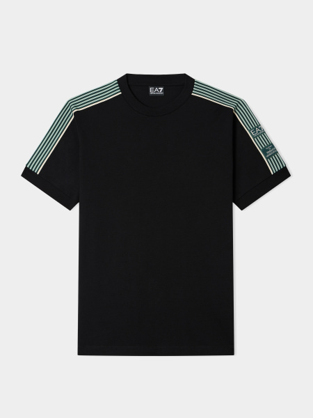 Футболка EA7