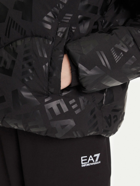 Куртка EA7