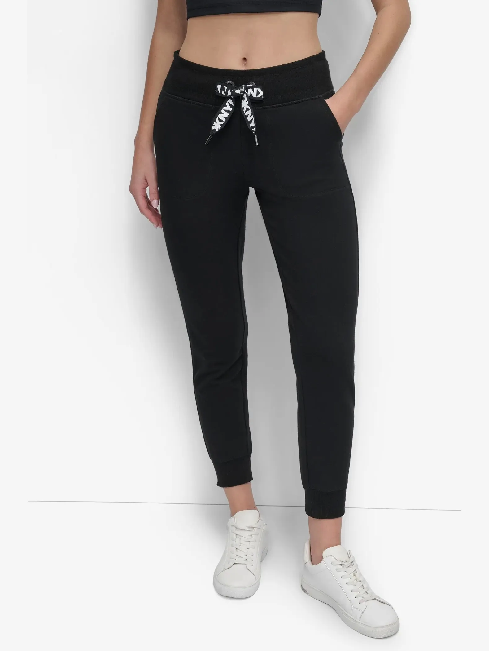 Спортивные брюки