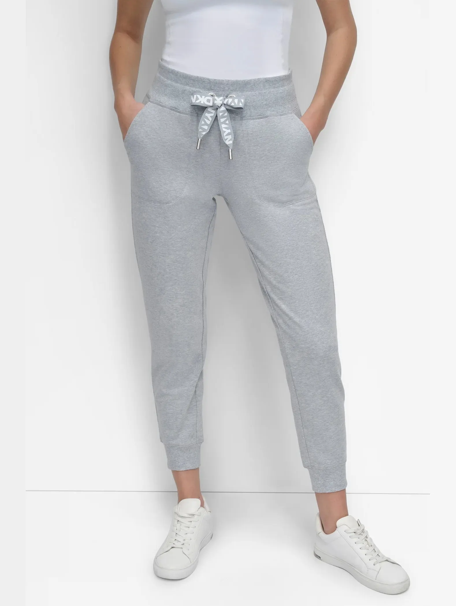 Спортивные брюки