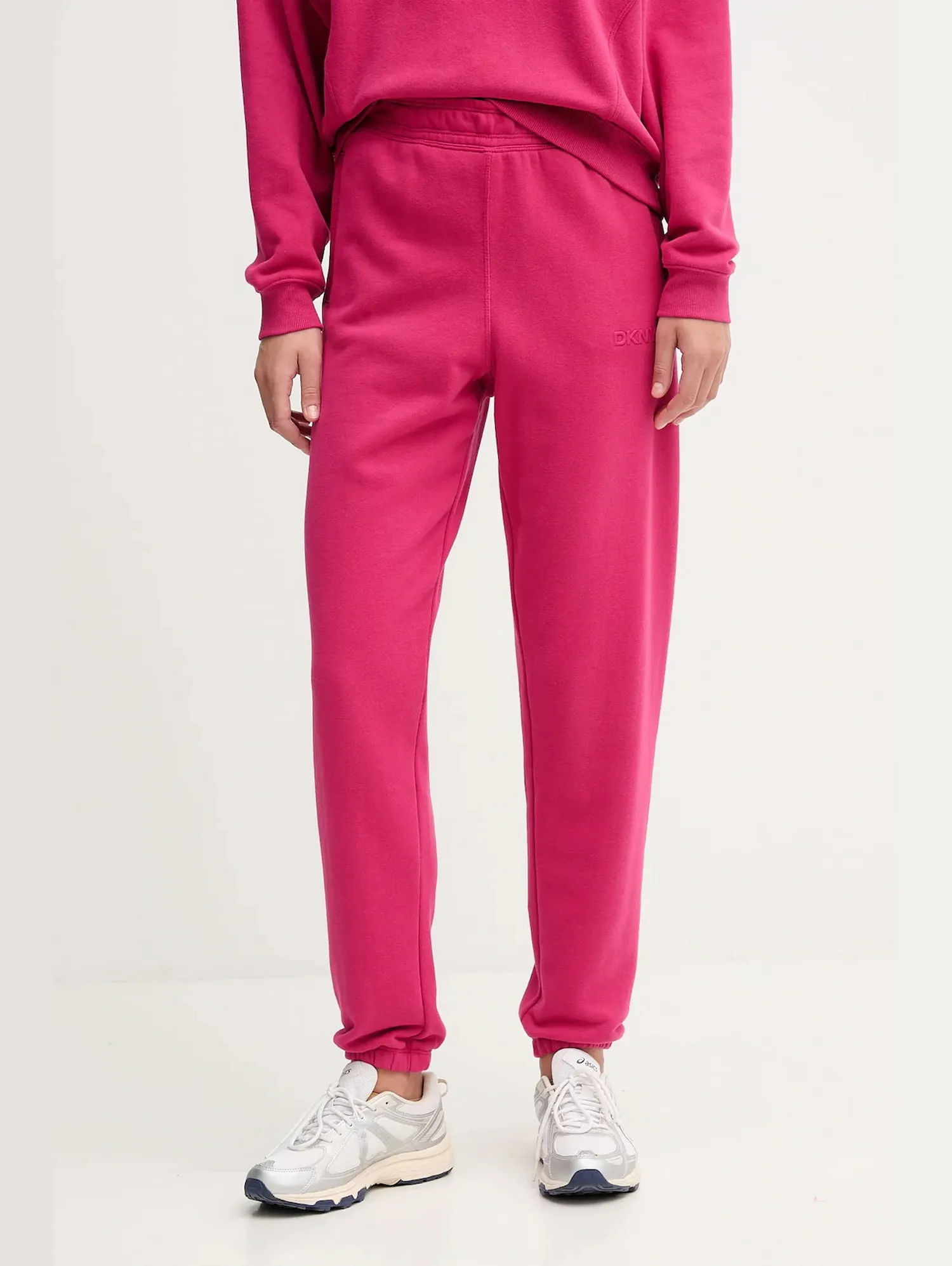 Спортивные брюки